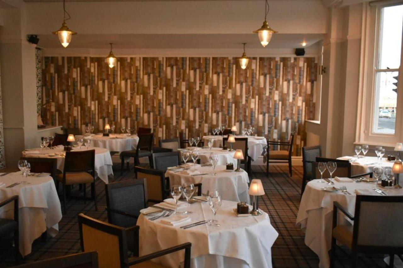 The Old Ship 4*